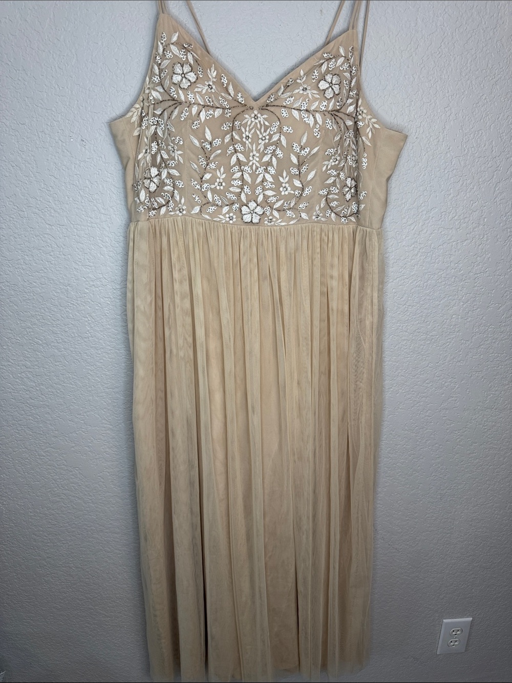 BHLDN Anthropologie Elowen Beaded Gown Dress Size 18 Plus Size Champagne Formal - Picture 3 of 9